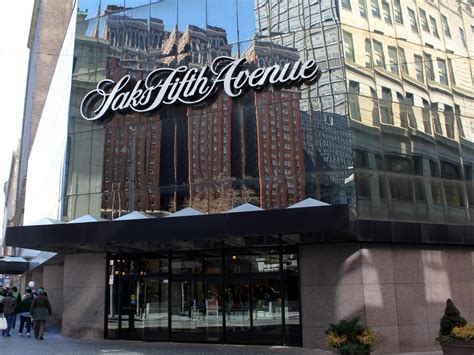 Saks Fifth Avenue Canada